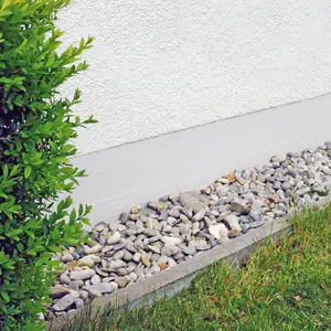 Außenfuge im Garten
