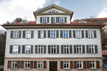 Außenfassade des Sanierten Wohnhaus Neckarhalde