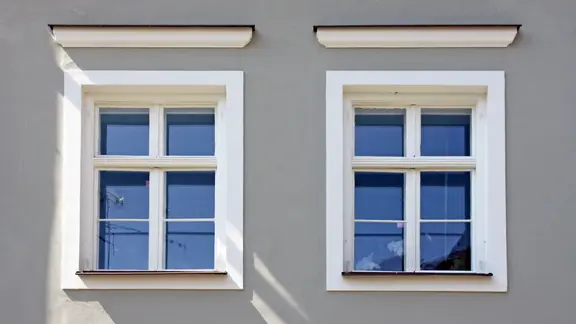 Außenansichtvon zwei Fenstern