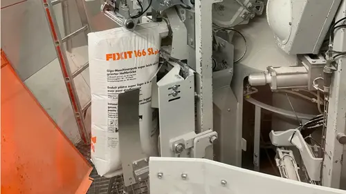 Thermisches Verschweissen der Fixit Säcke